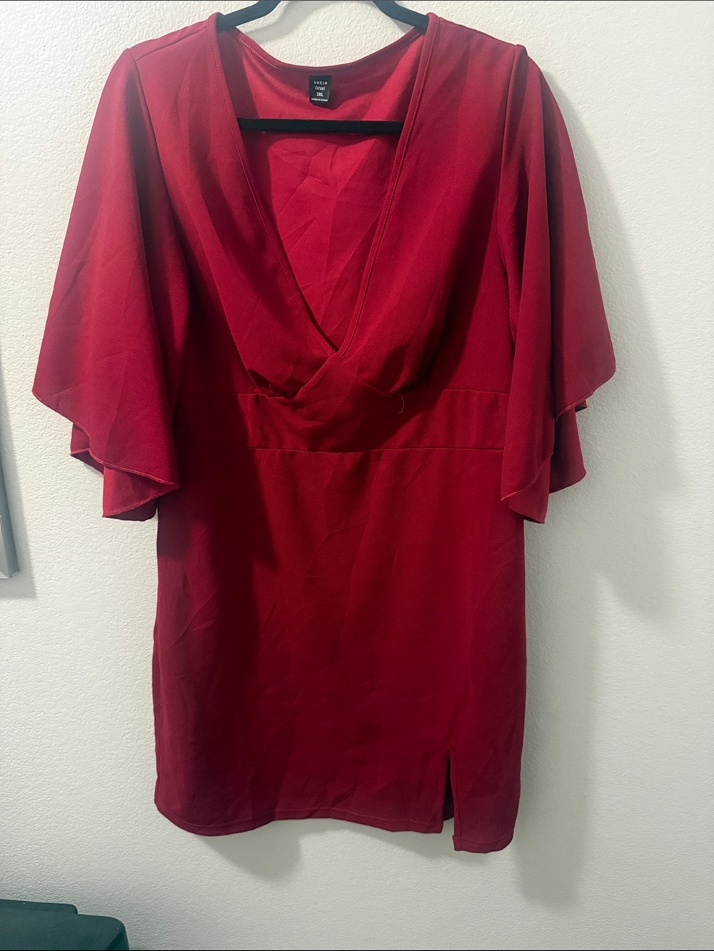 SHEIN Red V-Neck Flutter Sleeve Dress